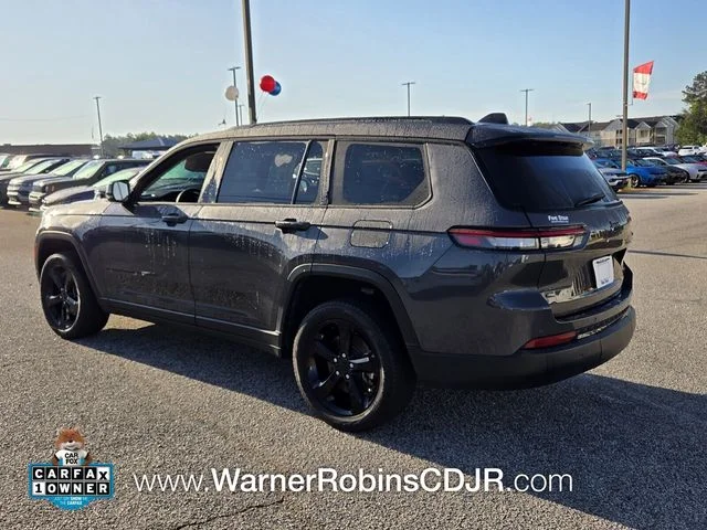 Used 2023 Gray Jeep Limited image 11