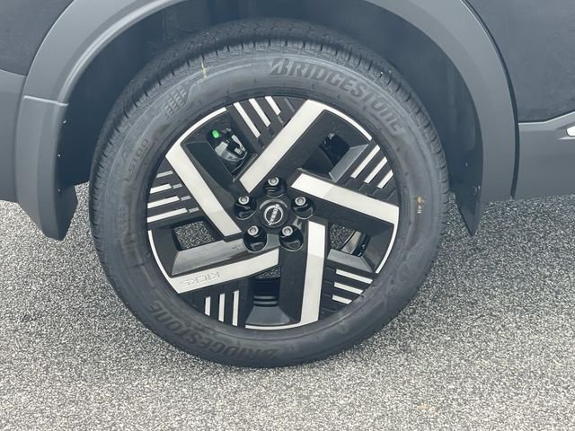 New 2026 Super Black Nissan SV image 7