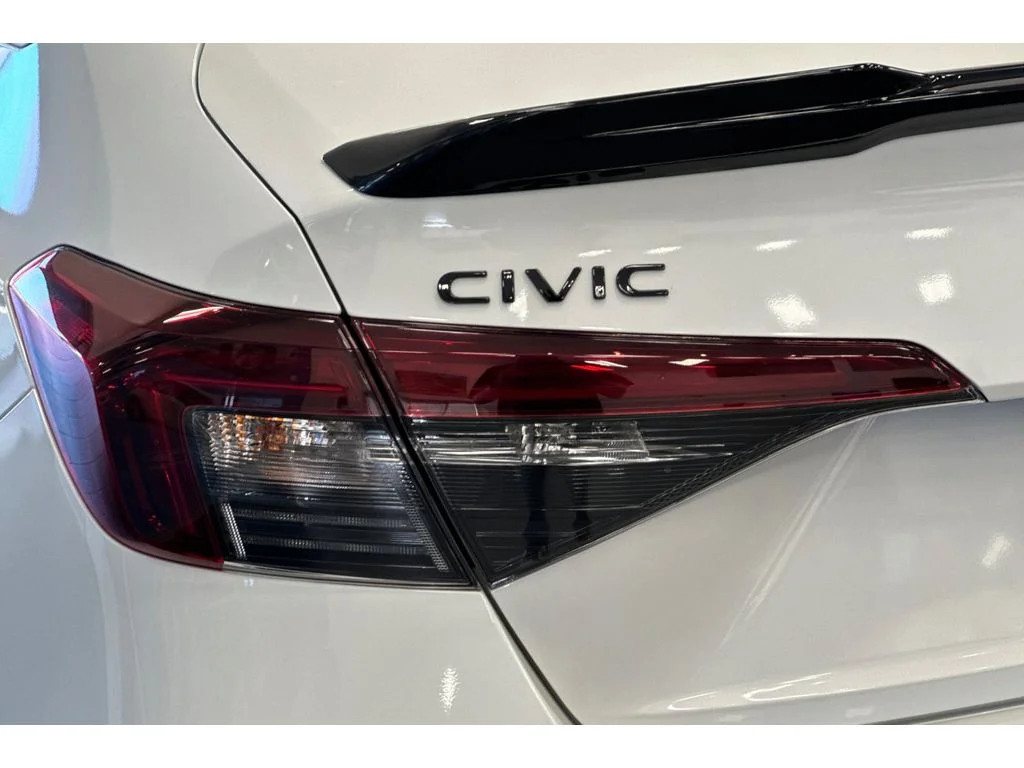 New 2026 Platinum White Pearl Honda  image 30