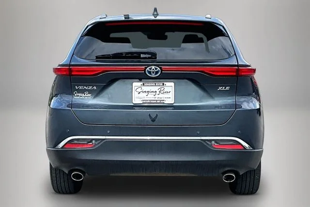 Used 2023 Gray Toyota XLE image 6