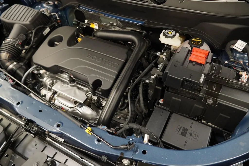 2027 Chevrolet Equinox LT - Photo 41