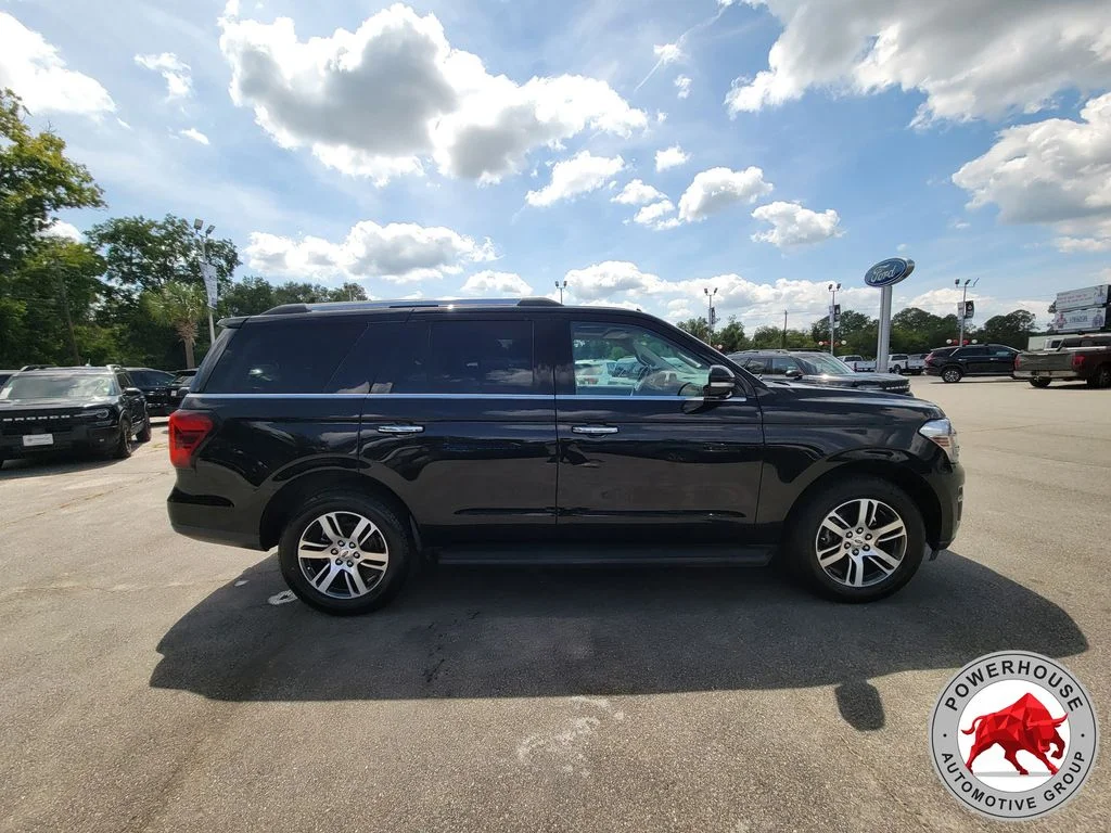 Used 2024 Black Ford Limited image 8