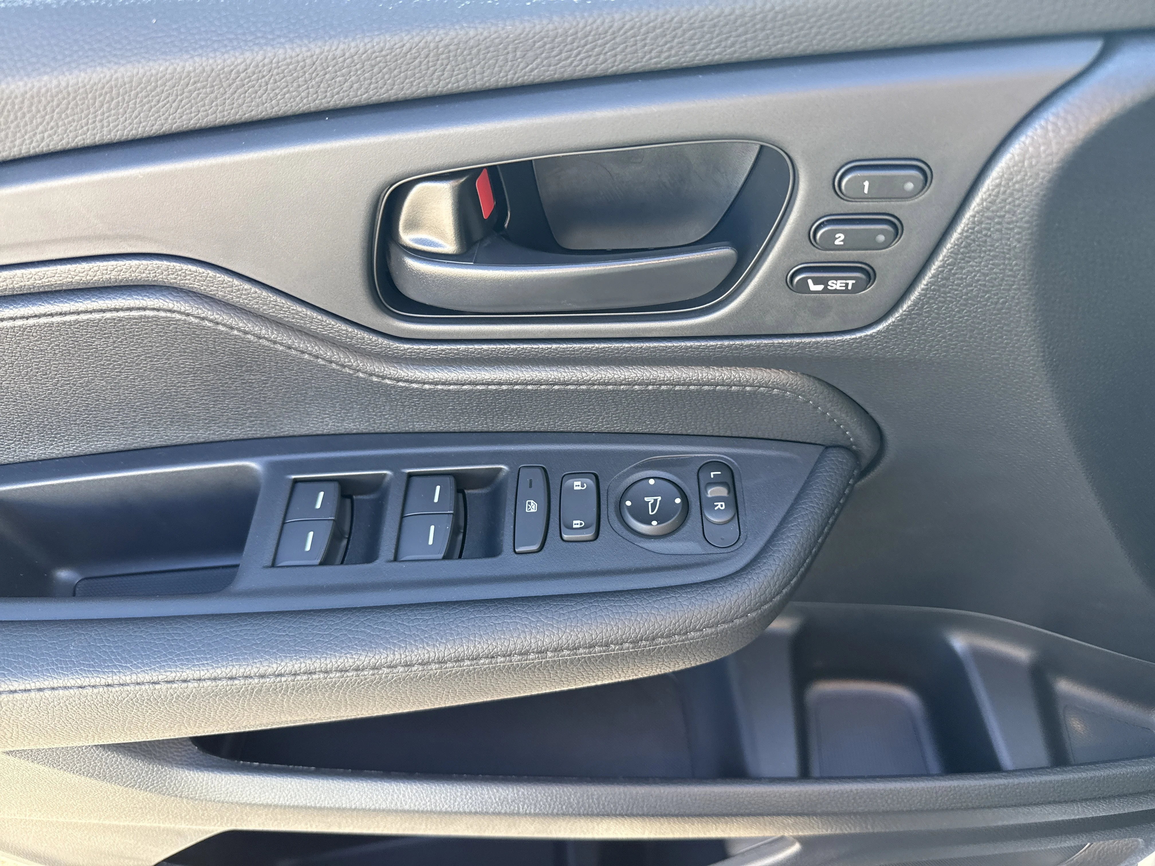 2026 Honda Odyssey EX-L - Photo 20