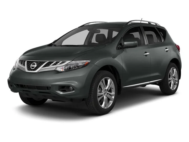 Used 2014 Pearl White Nissan SL image 2