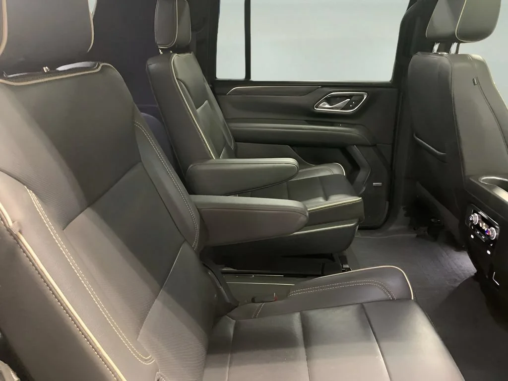 2023 GMC Yukon XL SLT - Photo 18
