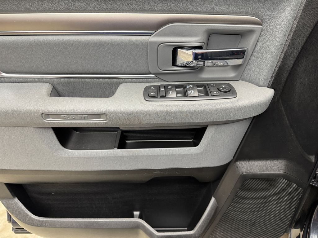 Used 2020 Gray Ram Warlock image 11