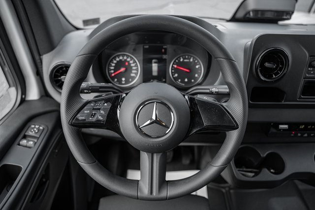 2025 Mercedes-Benz Sprinter Cargo Van Base - Photo 58