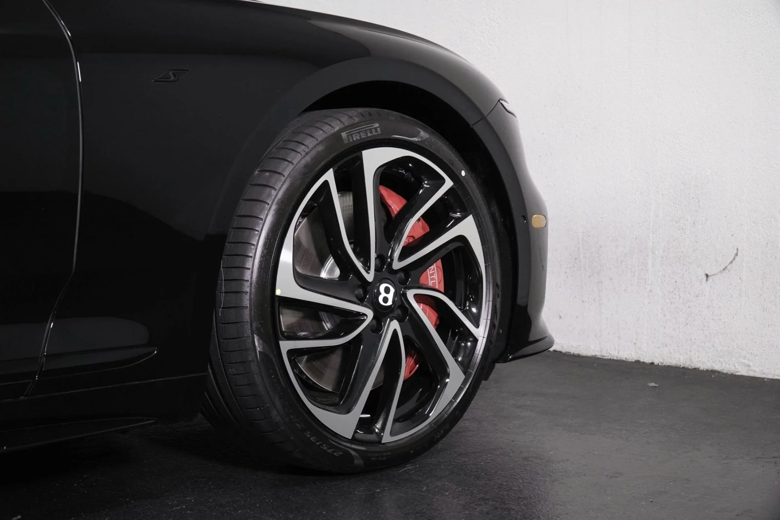 New 2026 Black Bentley V8 image 10