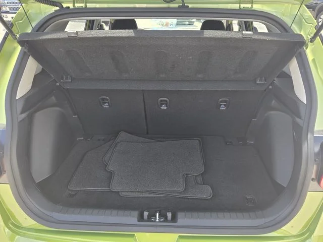 Used 2024 Green Hyundai SEL image 16