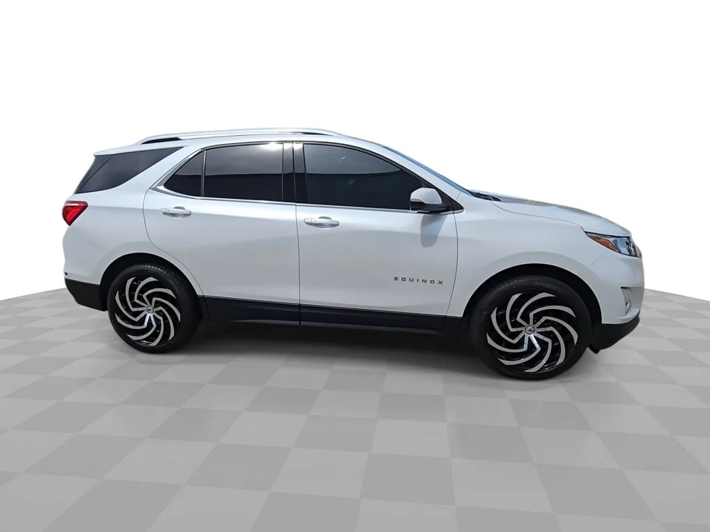 Used 2018 Beige Chevrolet LT image 9