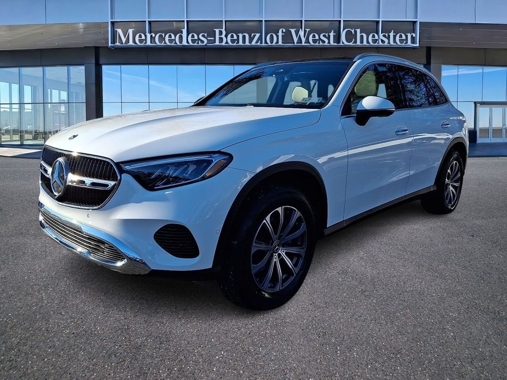 Certified Used 2026 White Mercedes-Benz GLC 300 image 3