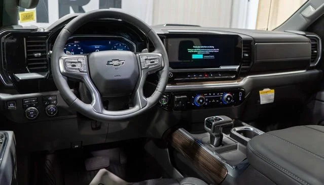 2026 Chevrolet Silverado 1500 LT Trail Boss - Photo 11