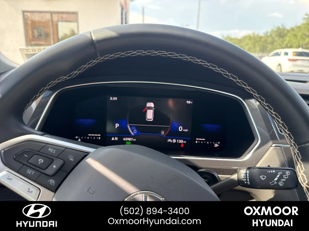 Used 2022 Platinum Gray Metallic Volkswagen SE image 5