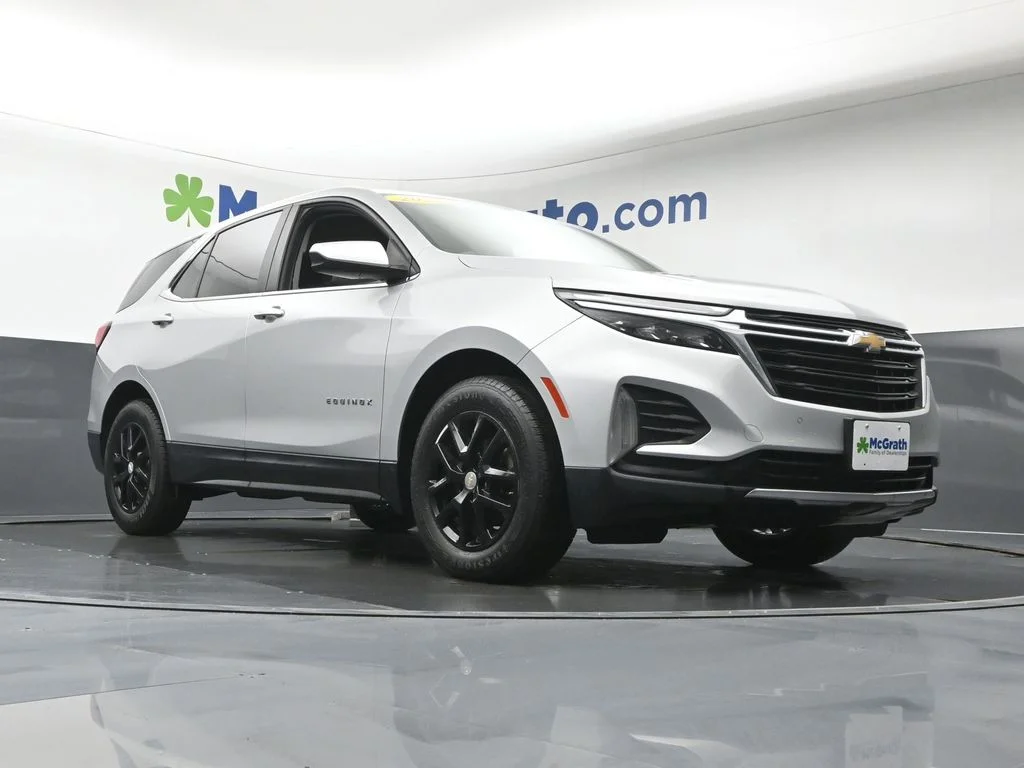 Used 2022 Silver Chevrolet LT image 27