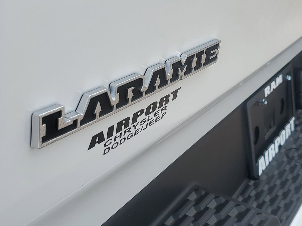 New 2026 Bright White Clear-Coat Exterior Paint RAM Laramie image 5