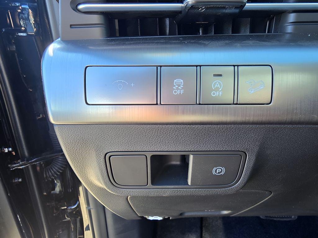 New 2026 Abyss Black Pearl Hyundai SE AWD image 19