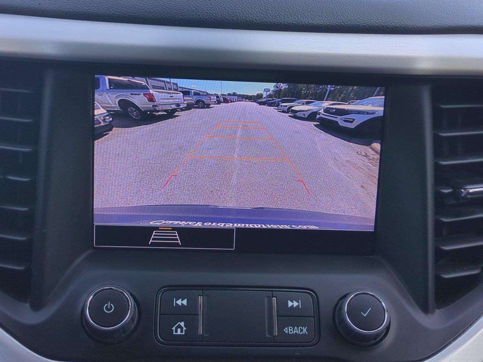 Used 2023 Ultra Blue Metallic GMC SLE image 25