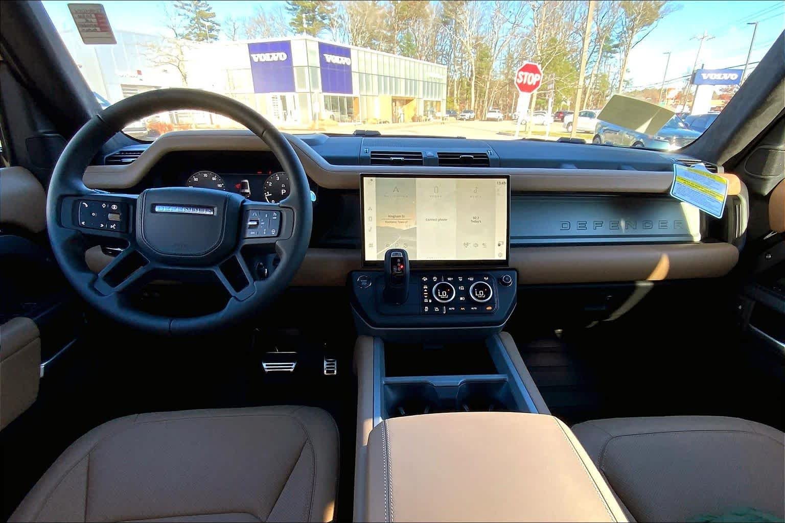 2026 Land Rover Defender V8 - Photo 7