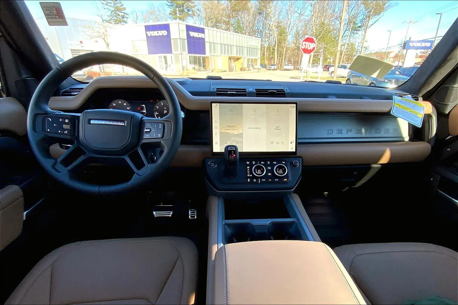 2026 Land Rover Defender V8 - Photo 7