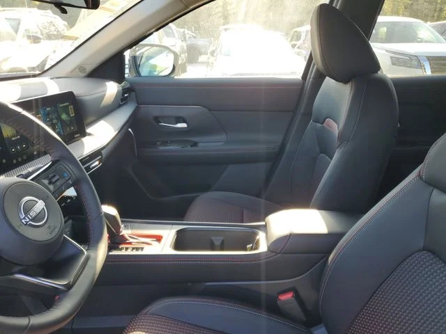 2026 Nissan KICKS SR AWD - Photo 8