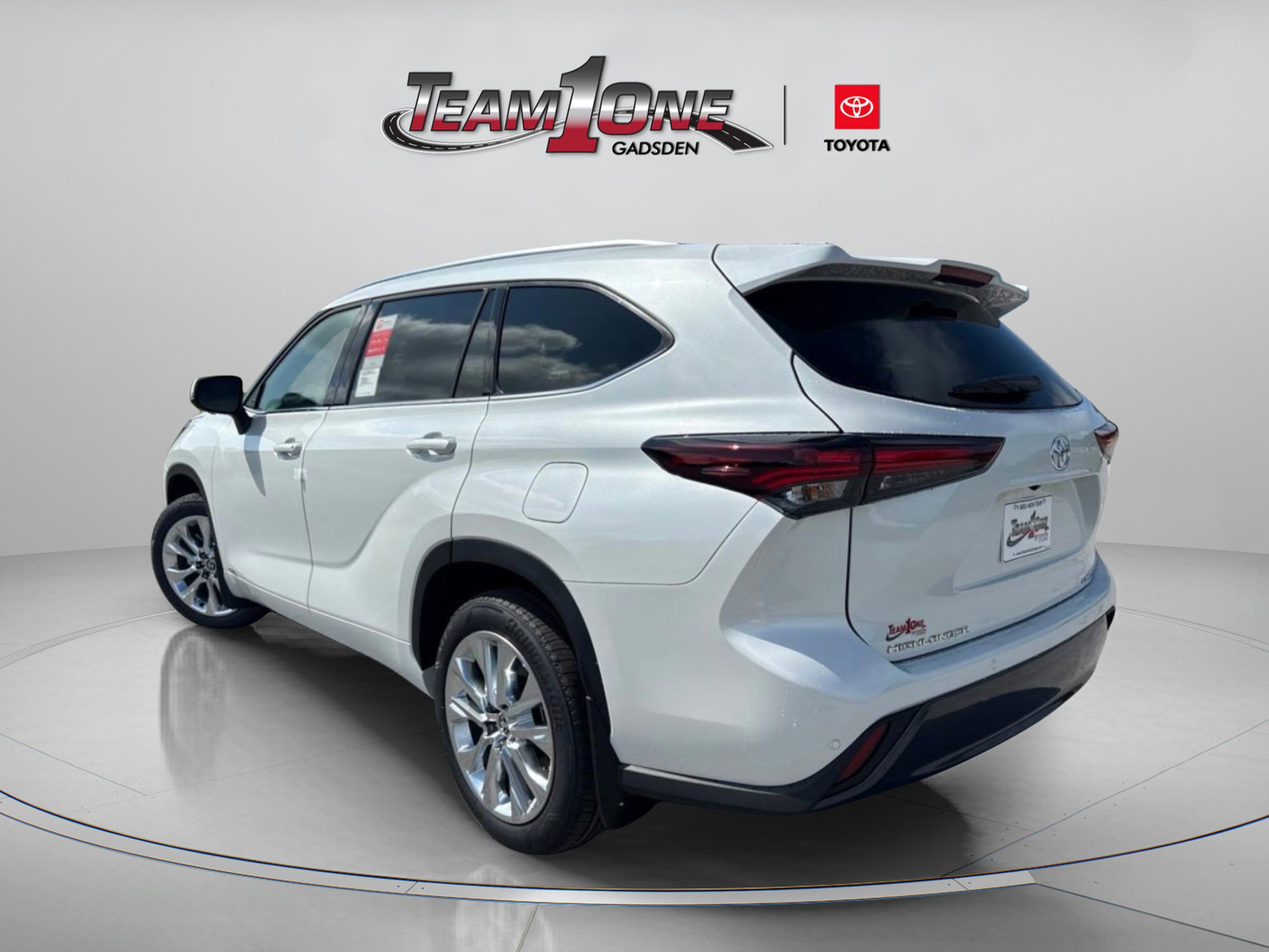 New 2026 0089/Wind Chill Toyota Hybrid Limited image 5