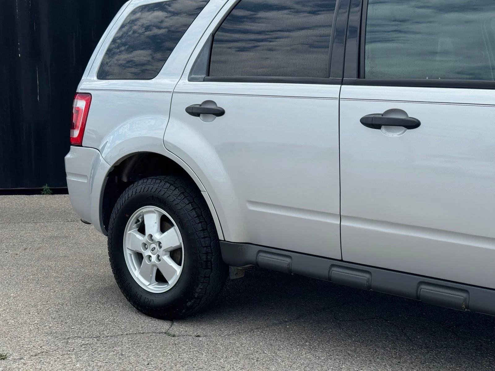 Used 2012 Silver Ford XLT image 4