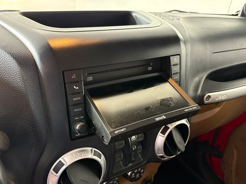Used 2013 Red Jeep Unlimited Sahara image 28