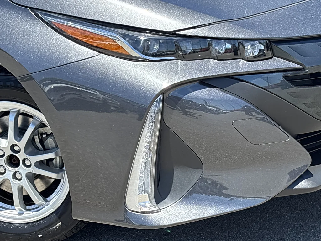 Used 2022 Magnetic Gray Metallic Toyota XLE image 7
