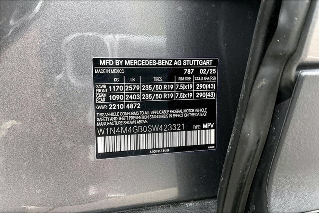Used 2025 Gray Mercedes-Benz GLB 250 image 12