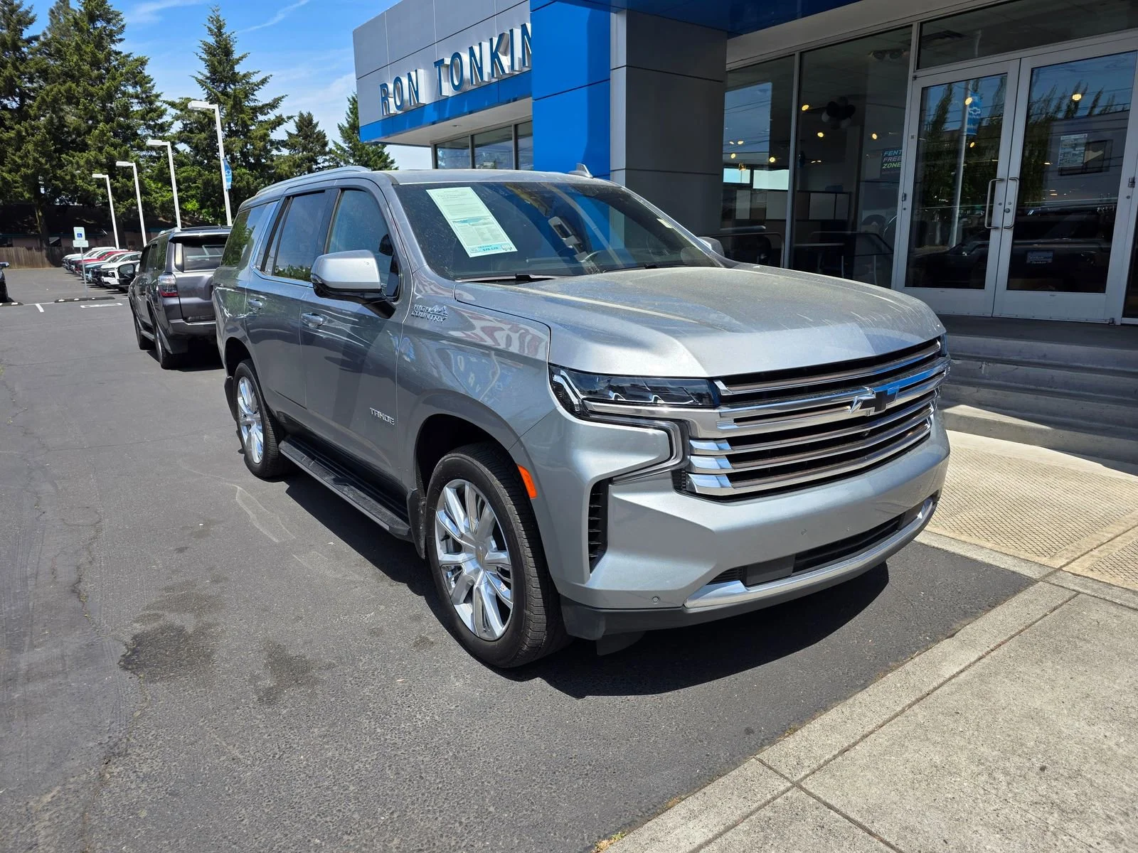 2024 Chevrolet Tahoe High Country 4x4's photo