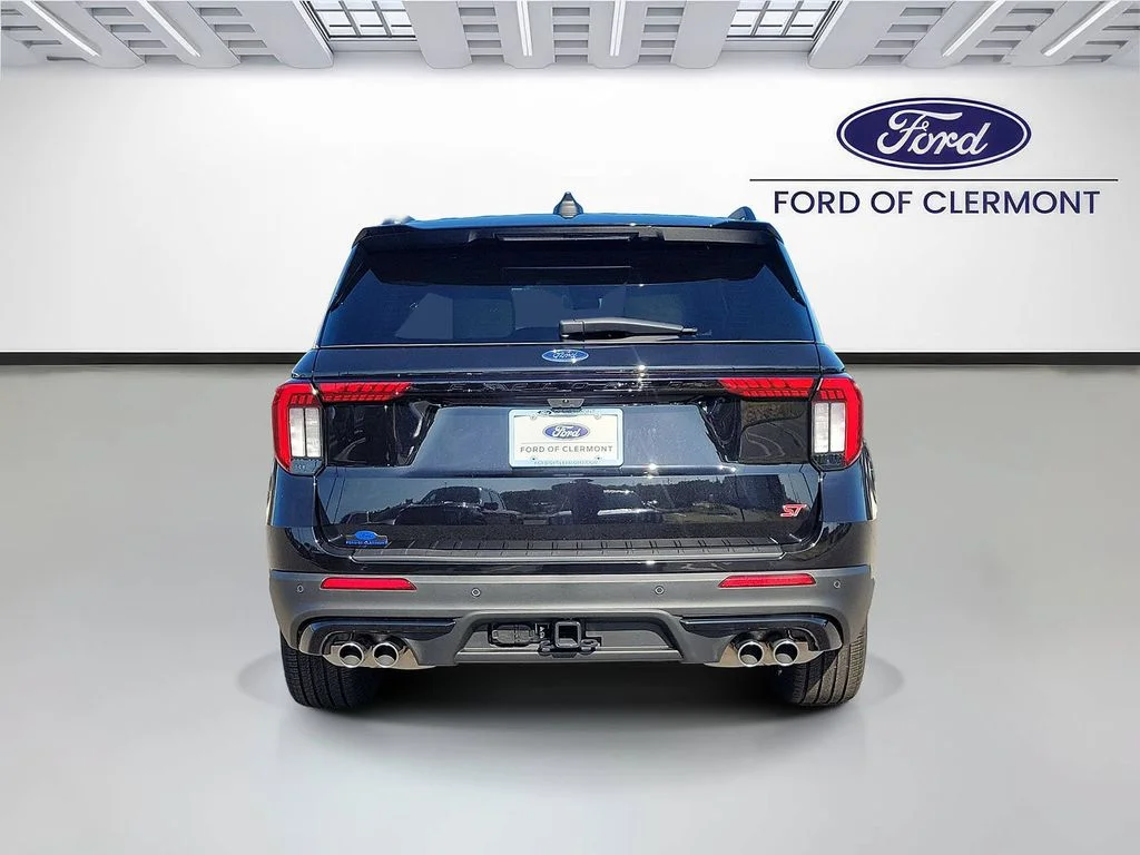 New 2026 Agate Black Metallic Ford ST image 4