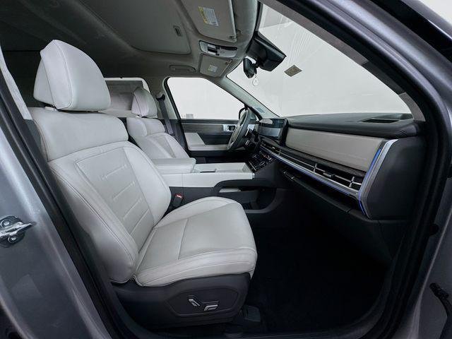 New 2026 Silver Hyundai Calligraphy FWD image 48