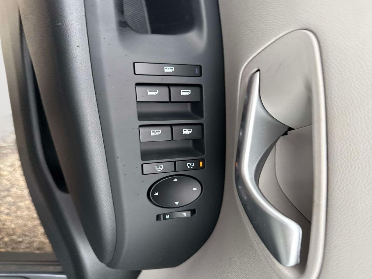 New 2026 Hampton Gray Hyundai SEL AWD image 50