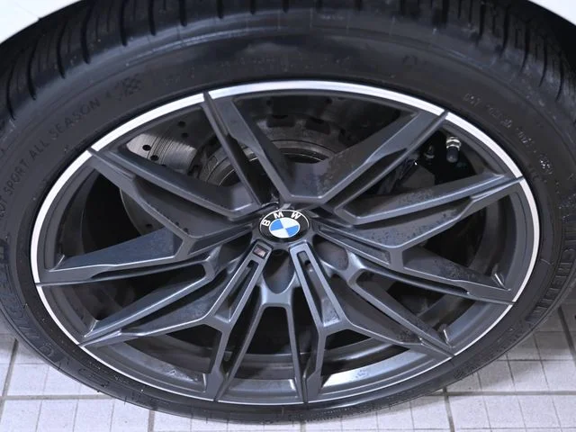 Used 2023 White BMW Competition image 27