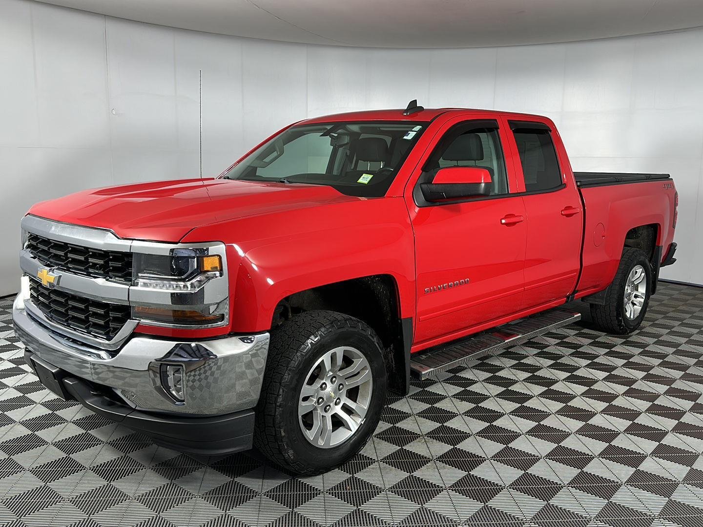 Used 2019 Red Hot Chevrolet LT image 3