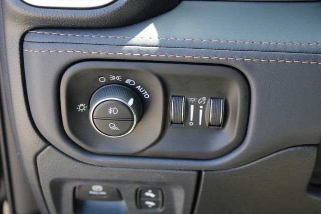 2025 RAM 1500 Tungsten - Photo 12