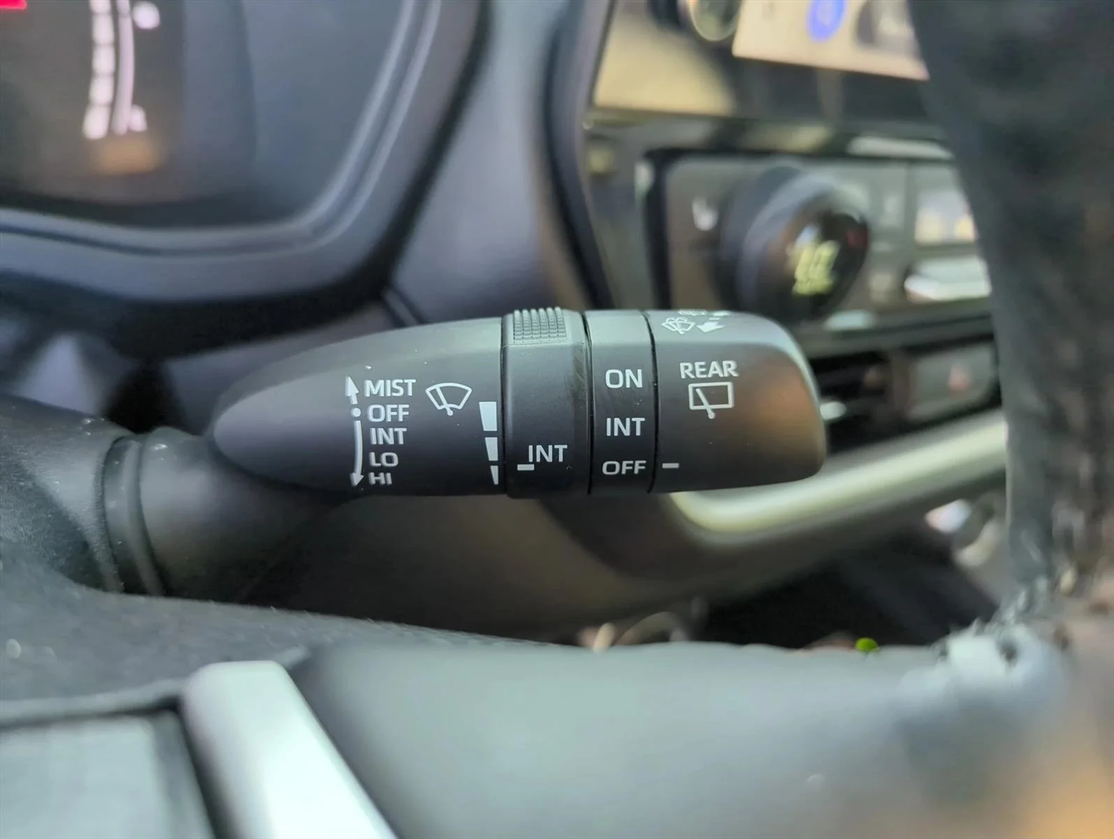 Used 2025 Midnight Black Metallic Toyota XLE image 19