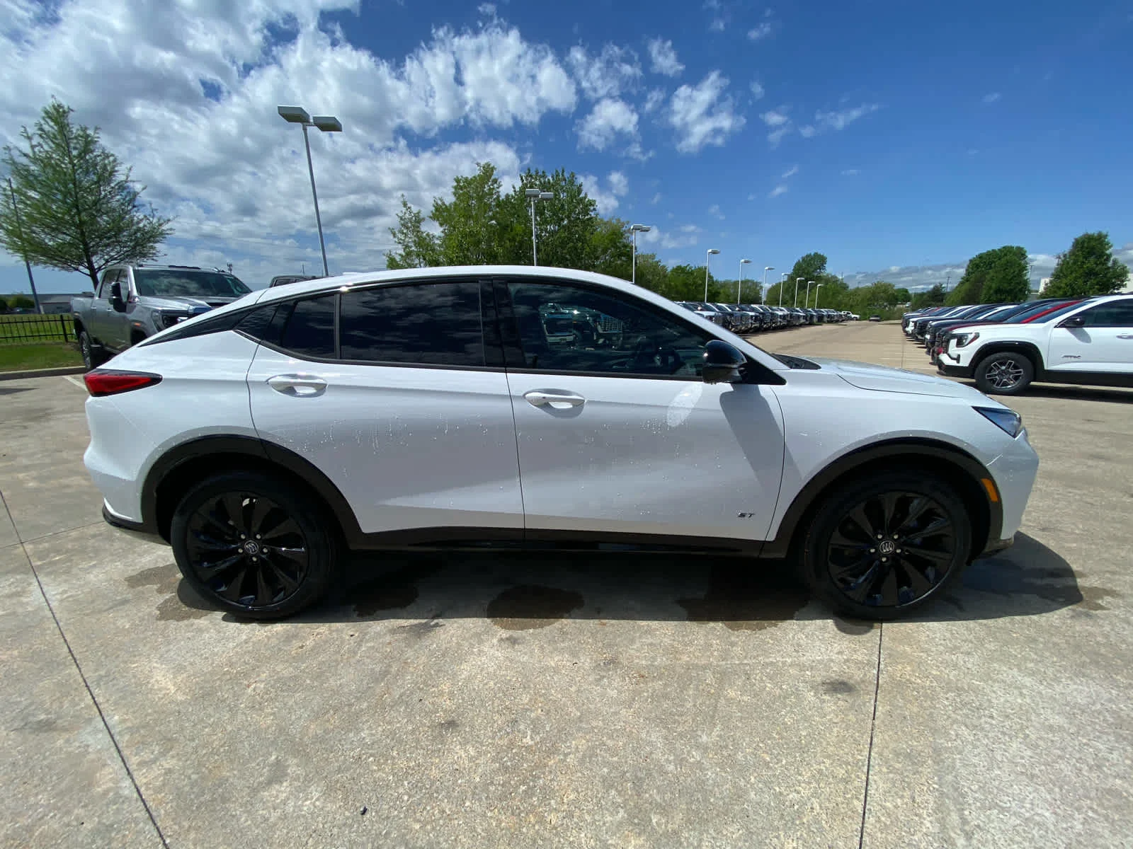 New 2026 Summit White Buick Sport Touring image 4