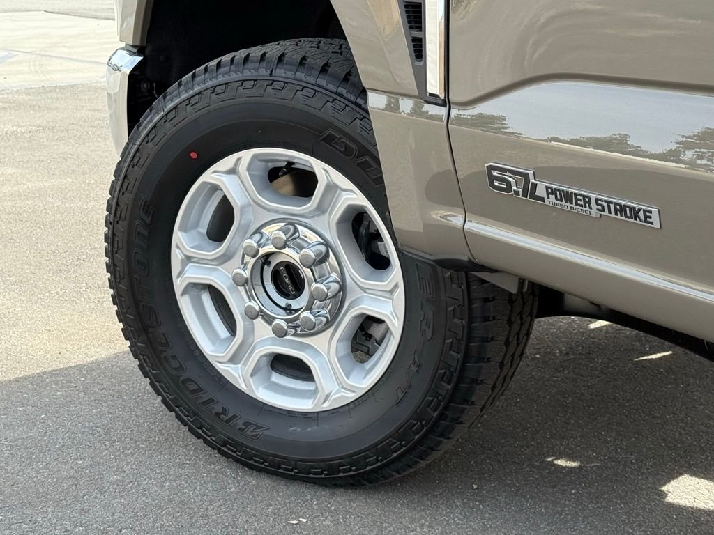 New 2026 Marsh Gray Ford F-250® XLT image 15