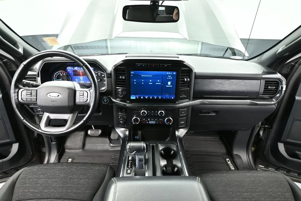 Used 2021 Gray Ford XLT image 18