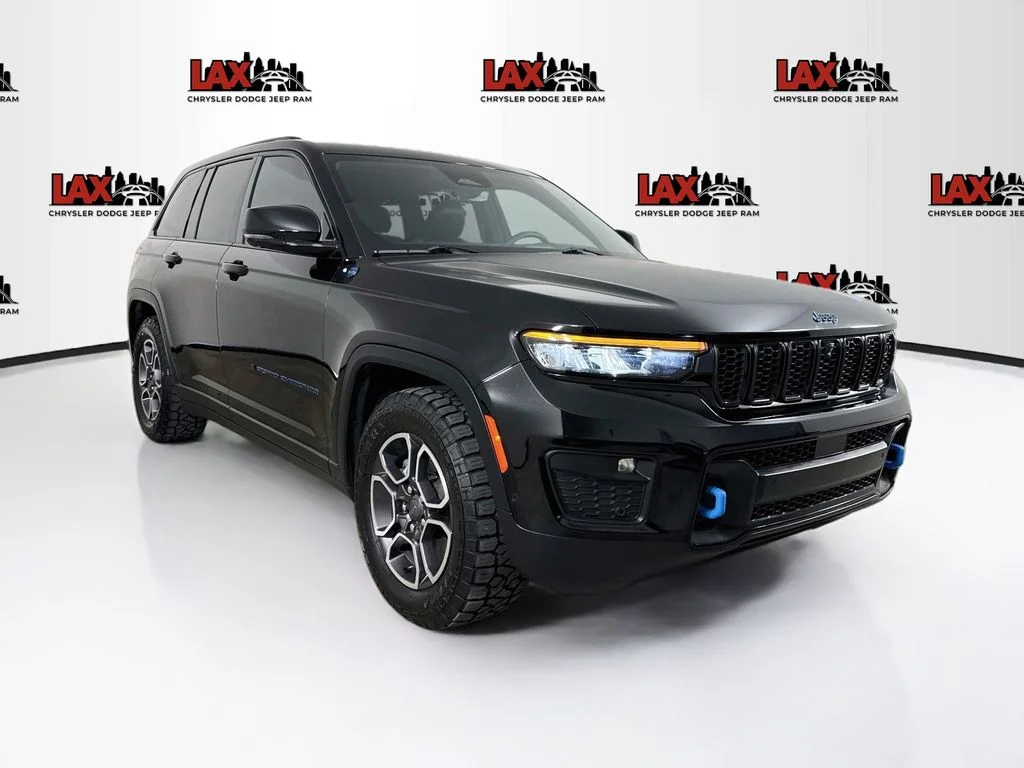 Used 2022 Black Jeep Trailhawk 4xe image 1