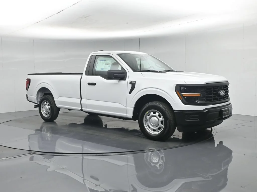 New 2026 Oxford White Ford XL image 6