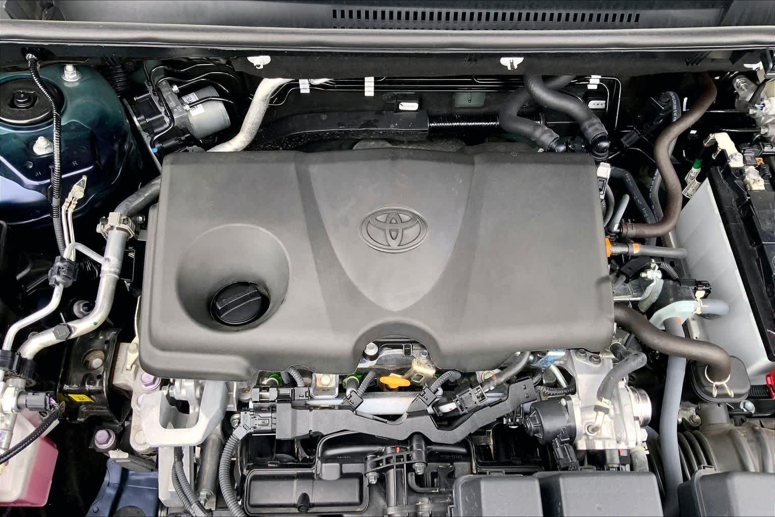Certified Used 2025 Blueprint Toyota XLE Premium image 31