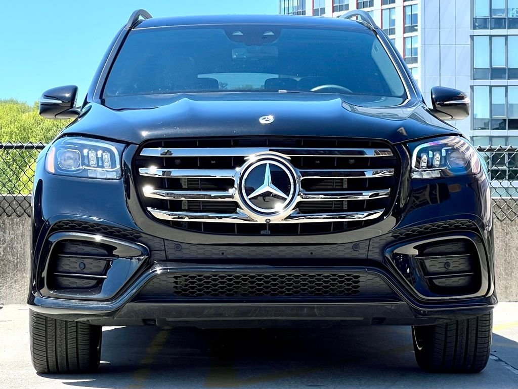 Certified Used 2024  Mercedes-Benz GLS 450 image 3
