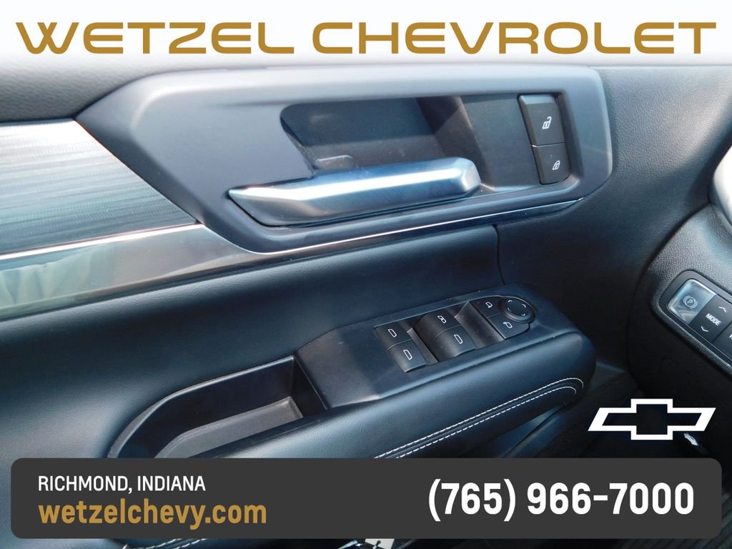 Used 2026 Black GMC Elevation image 25