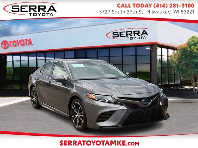 2020 Toyota Camry Hybrid SE
