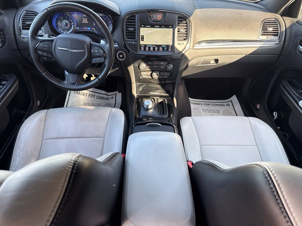 Used 2017 White Chrysler S image 17
