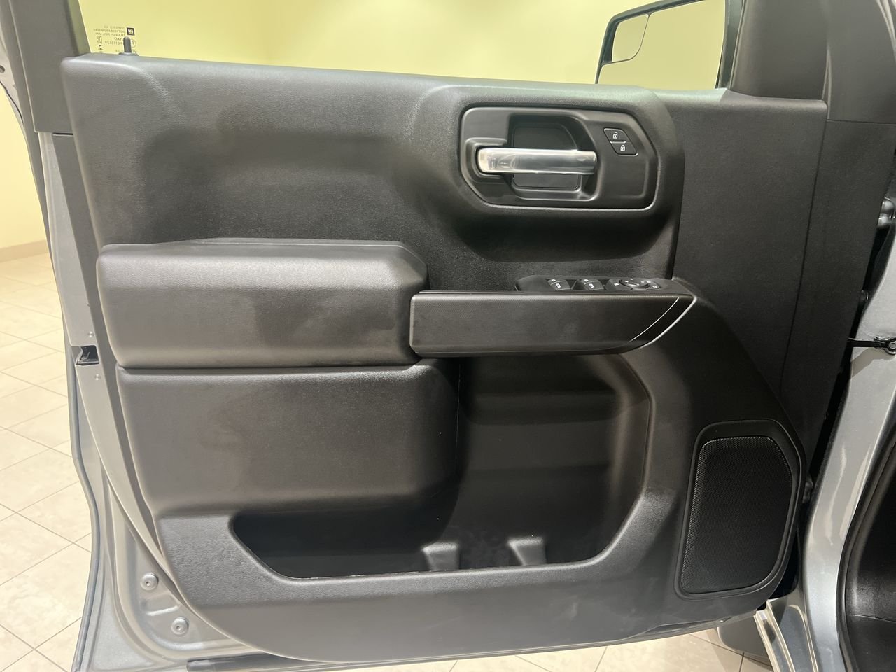 2025 Chevrolet Silverado 1500 Custom - Photo 57