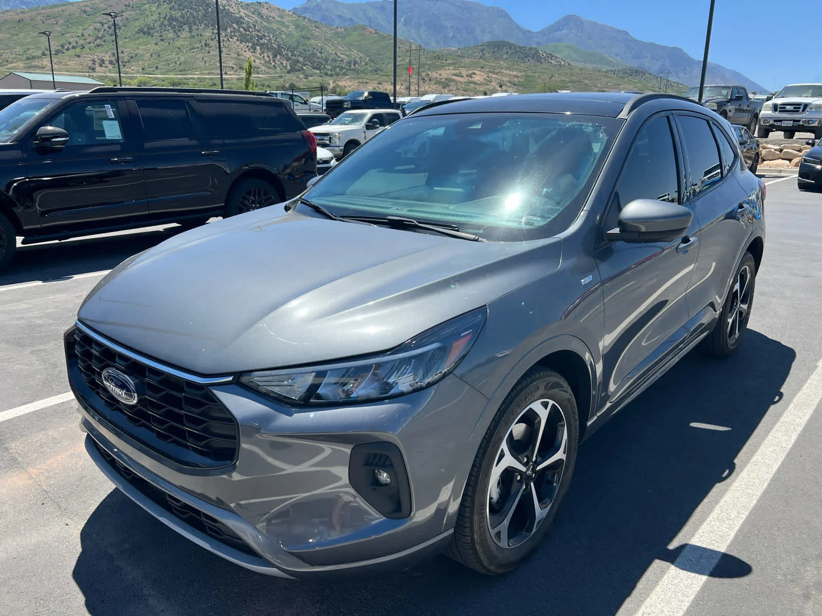 2023 Ford Escape ST-Line Select