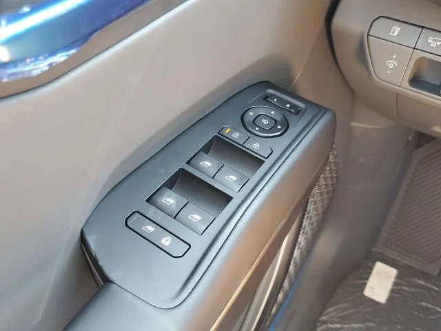 2026 Kia EV9 Light - Photo 25